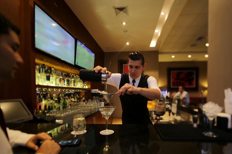 Casa Andina Premium Trujillo Hotel Encalada ภายนอก รูปภาพ